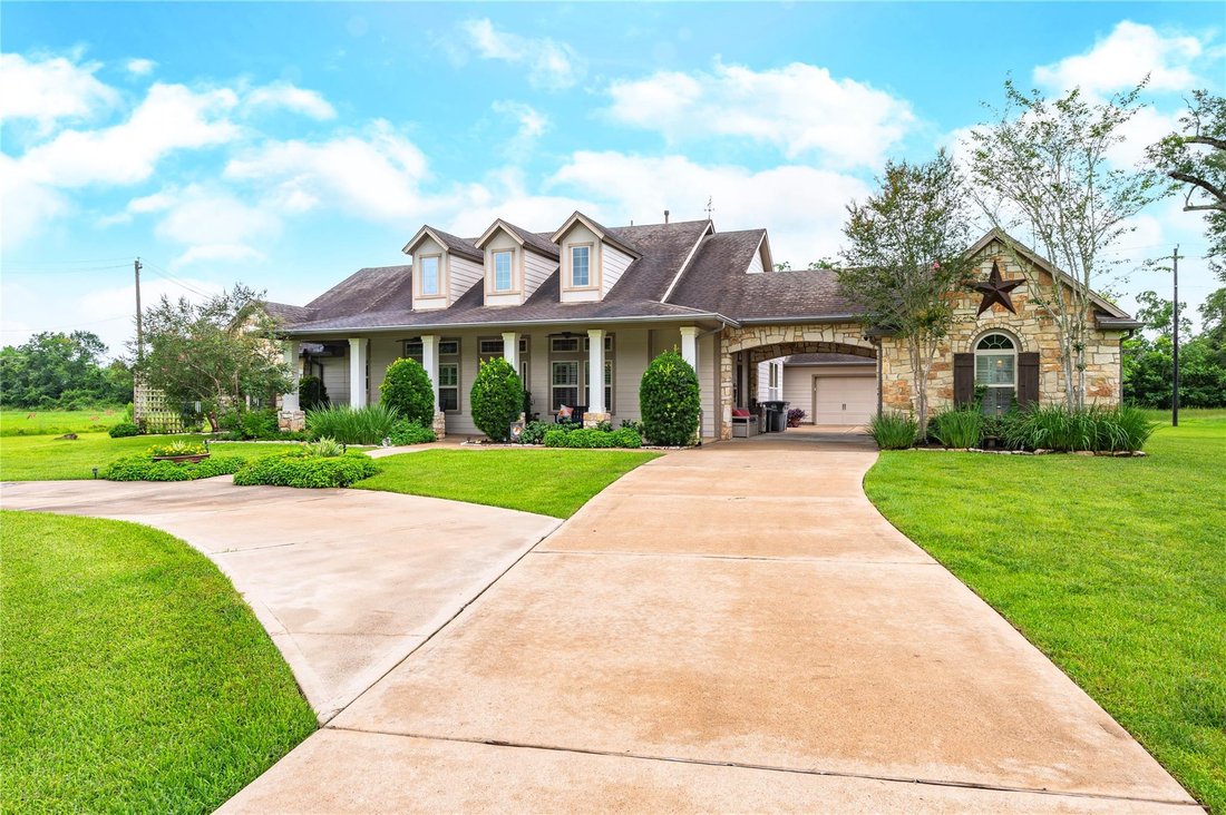 House in Rosharon, Texas, United States 1 - 18244342