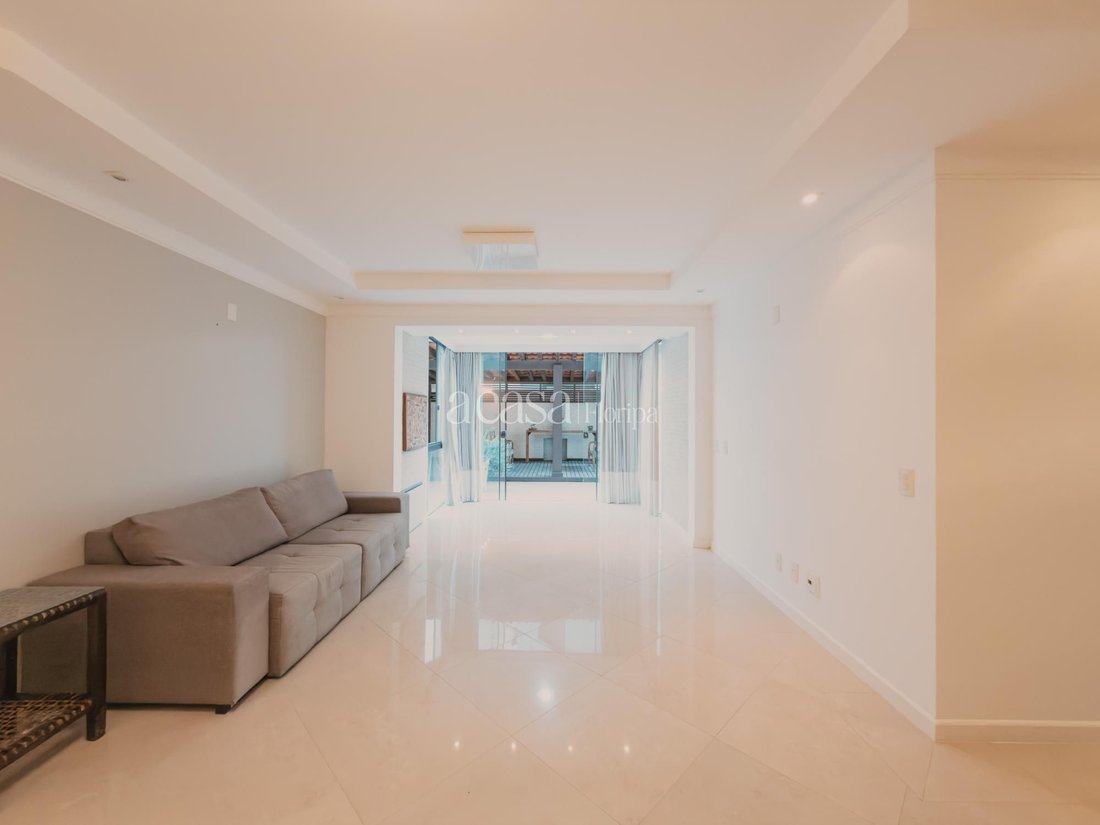 Apartment in Florianópolis, State of Santa Catarina, Brazil 4 - 18236533