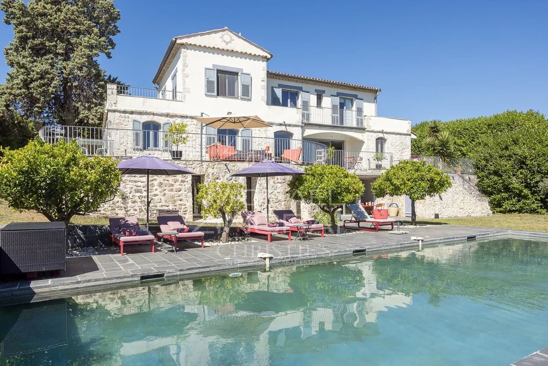 Villa in Nord, La Gaude, France 1 - 17423654