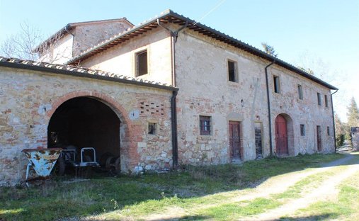 Maisons de campagne à Gambassi Terme, Toscane, Italie 1