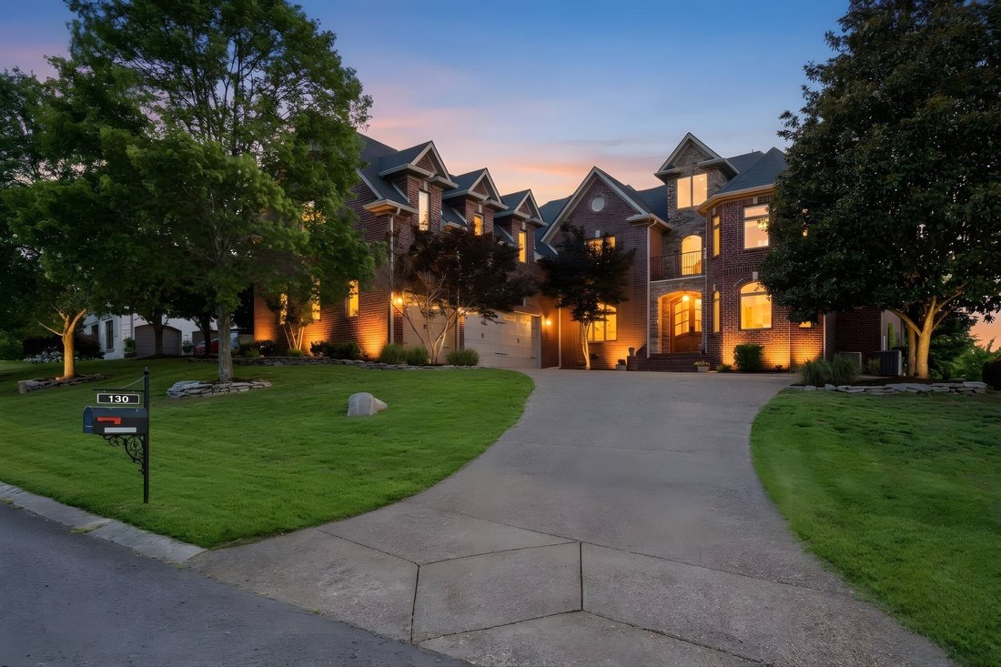 House in Goodlettsville, Tennessee, United States 1 - 18235805
