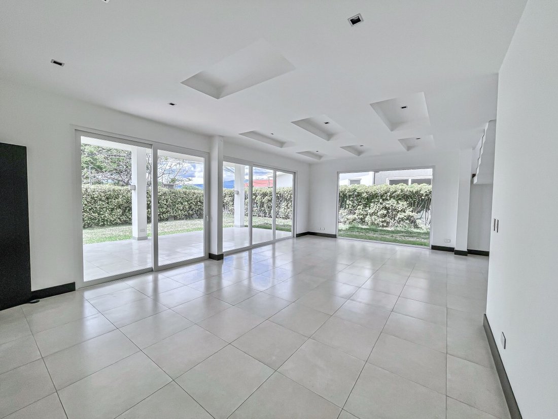 House in Santa Ana, San José Province, Costa Rica 3 - 18239323