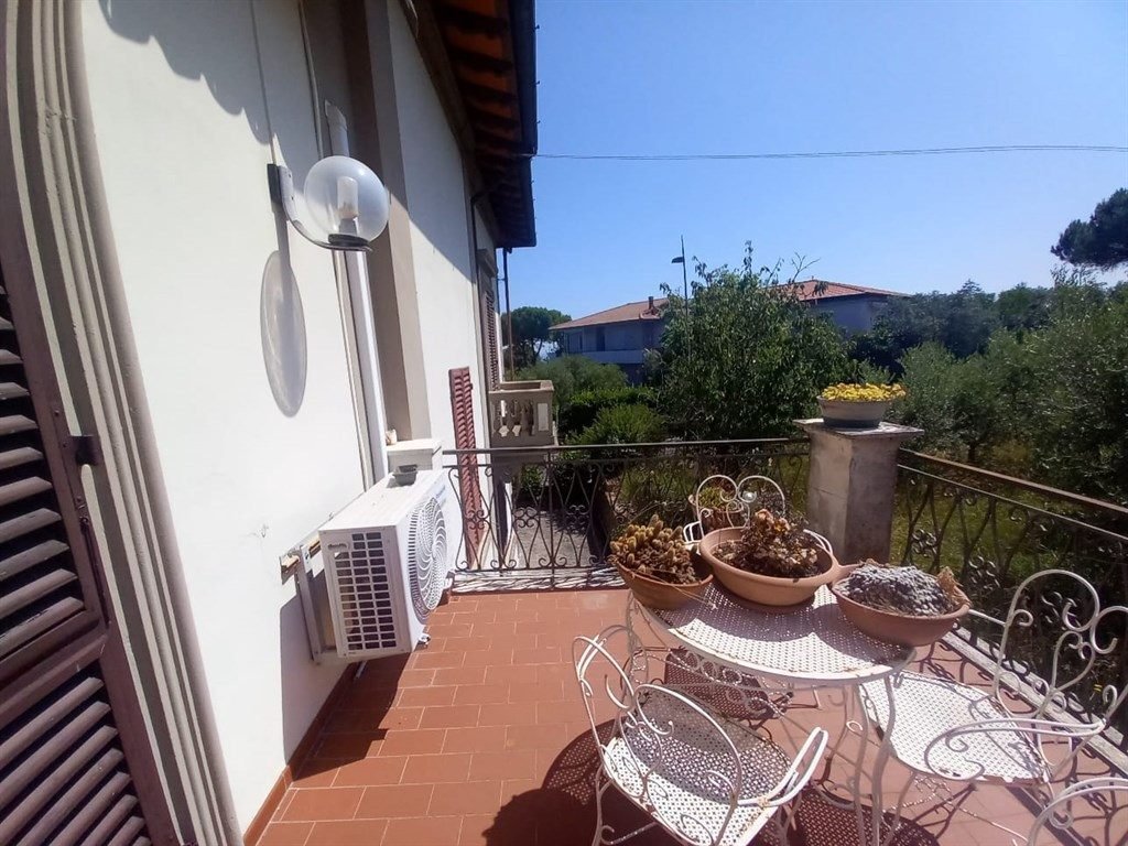 House in Gambassi Terme, Tuscany, Italy 4 - 15907616