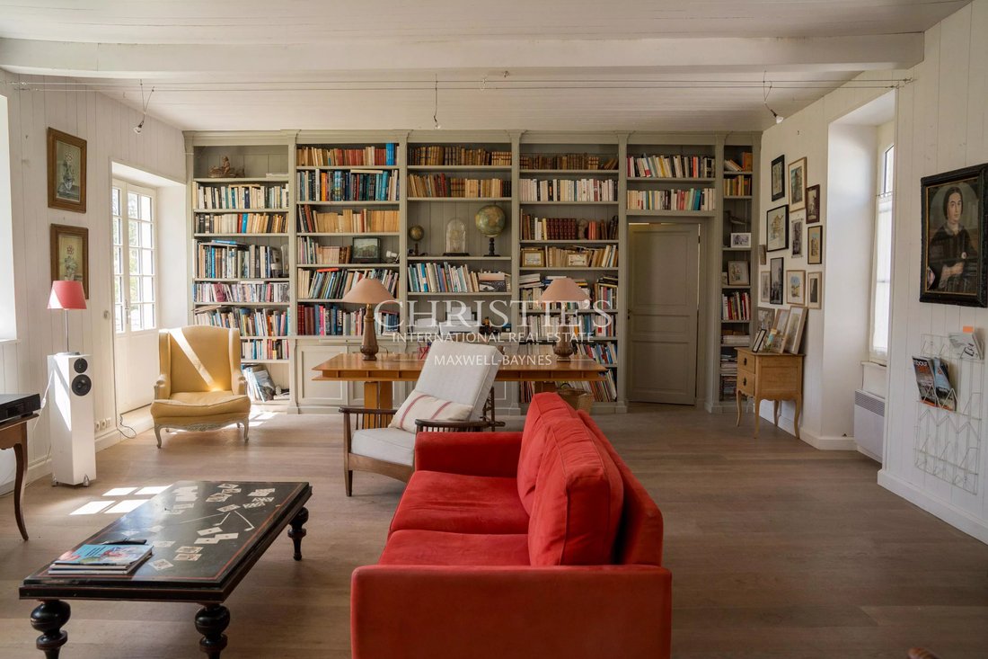 House in Ars-en-Ré, Nouvelle-Aquitaine, France 3 - 18239347