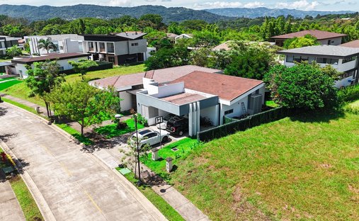 House in San Rafael, Alajuela Province, Costa Rica 1