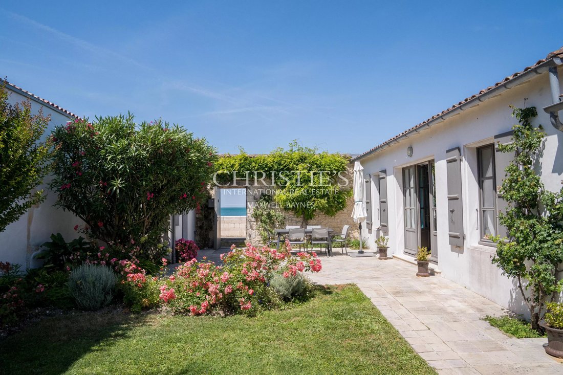 House in La Flotte, Nouvelle-Aquitaine, France 2 - 18239366