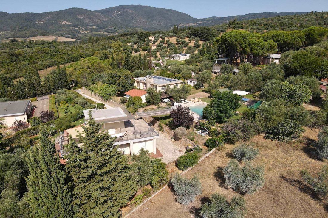 Villa in San Vincenzo, Tuscany, Italy 3 - 18242069