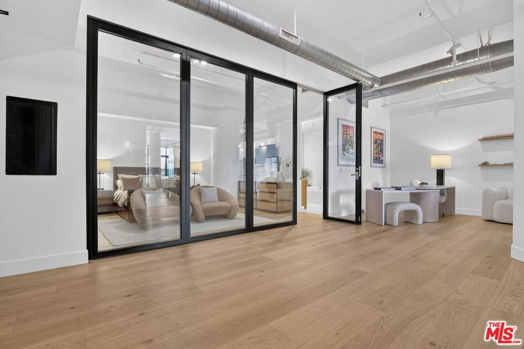 Condominio a Los Angeles, California, Stati Uniti 2 - 18245033