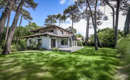 House in Le Pyla, La Teste-de-Buch, France 1