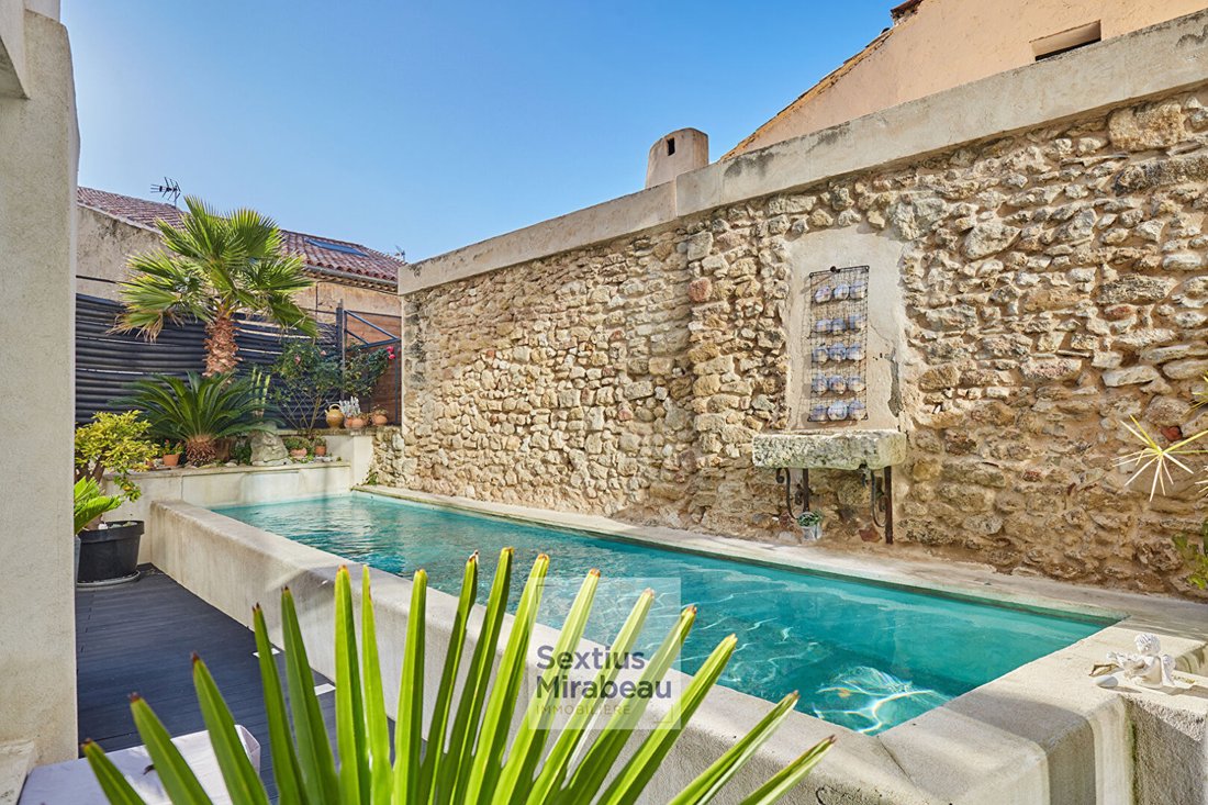 House in Zone Urbaine, Lambesc, France 3 - 18236983