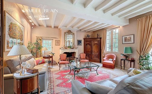 House in Turquant, Pays de la Loire, France 1