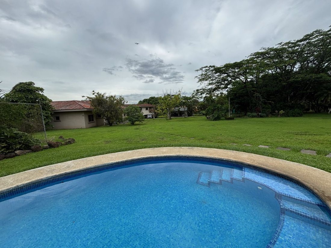 House in Vueltas, Alajuela Province, Costa Rica 4 - 18239569