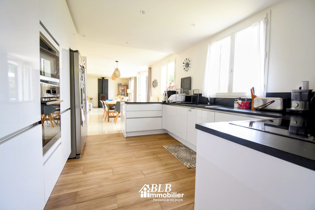 House in Arrondissement of Rambouillet, Ile-de-France, France 5 - 18236782