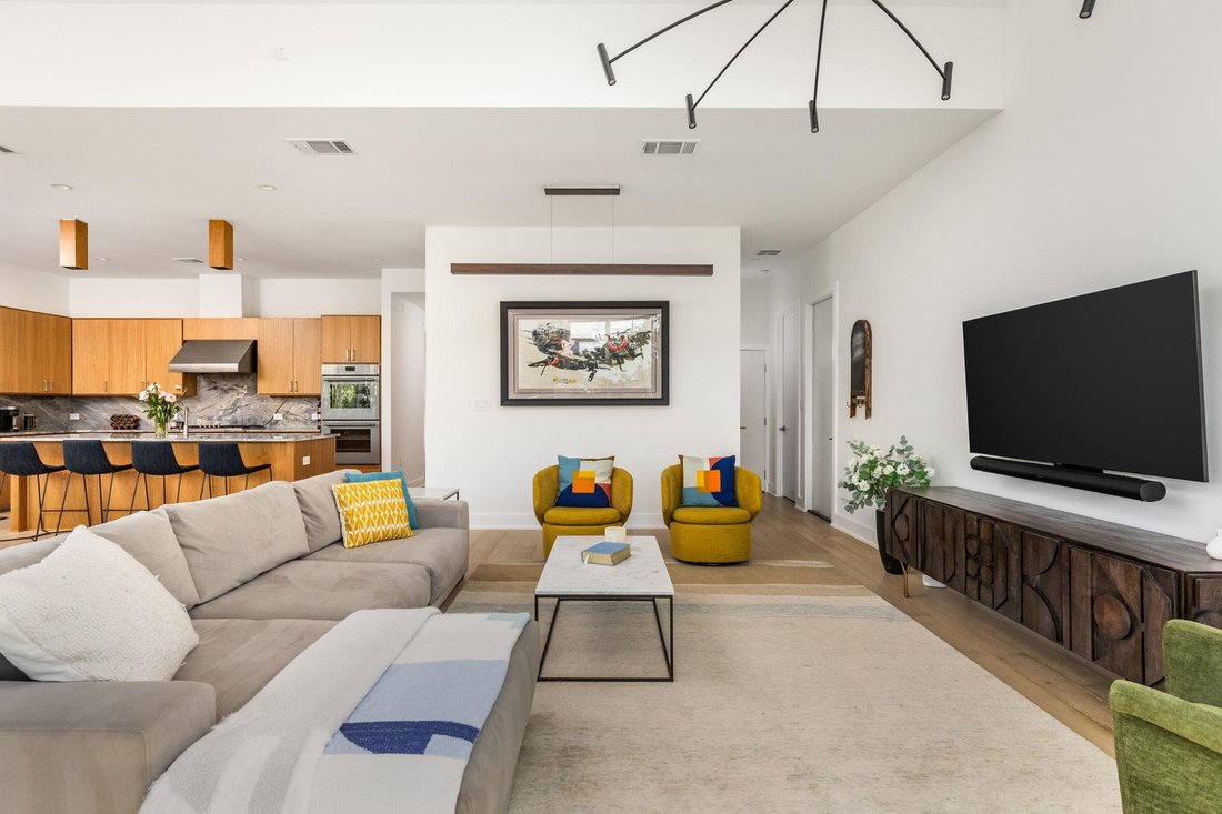 House in Austin, Texas, United States 5 - 18244048