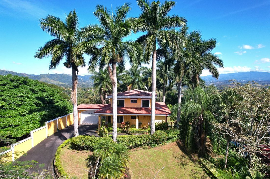 House in Jesús, Alajuela Province, Costa Rica 1 - 18241130