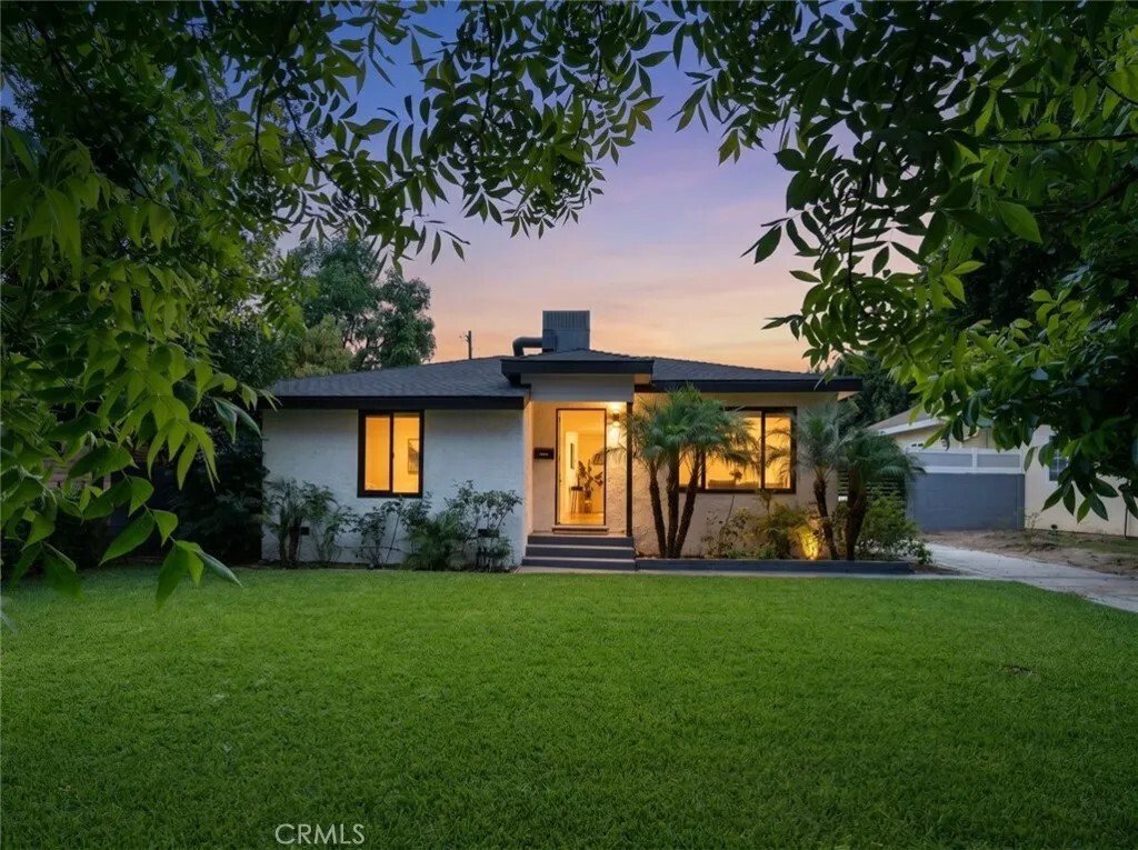 House in Los Angeles, California, United States 1 - 18245115