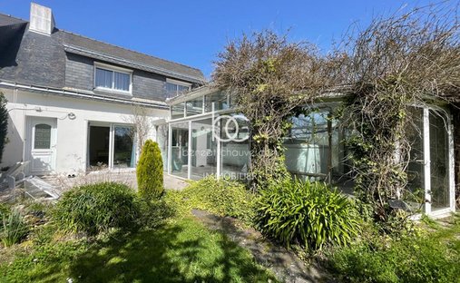 House in Arzon, Brittany, France 1