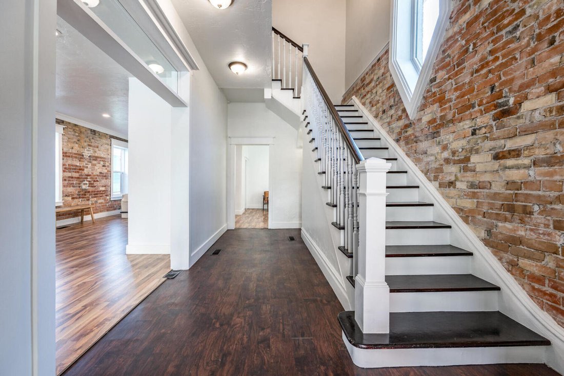 House in Salt Lake City, Utah, United States 5 - 18239627