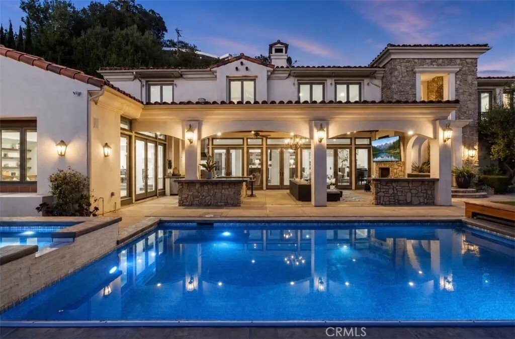 House in Santa Ana, California, United States 2 - 18245208