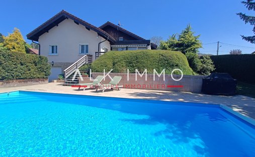 House in Cranves-Sales, Auvergne-Rhône-Alpes, France 1