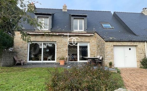 House in Arzon, Brittany, France 1