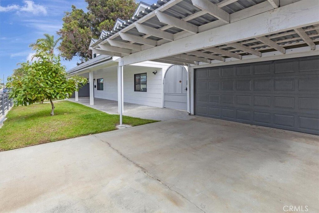 House in Midway City, California, United States 3 - 18108897