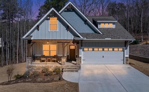 House in Waleska, Georgia, United States 1