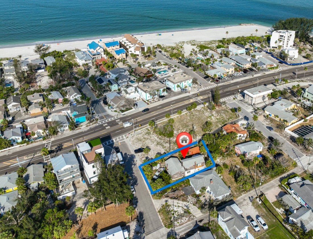 House in Treasure Island, Florida, United States 4 - 18241062