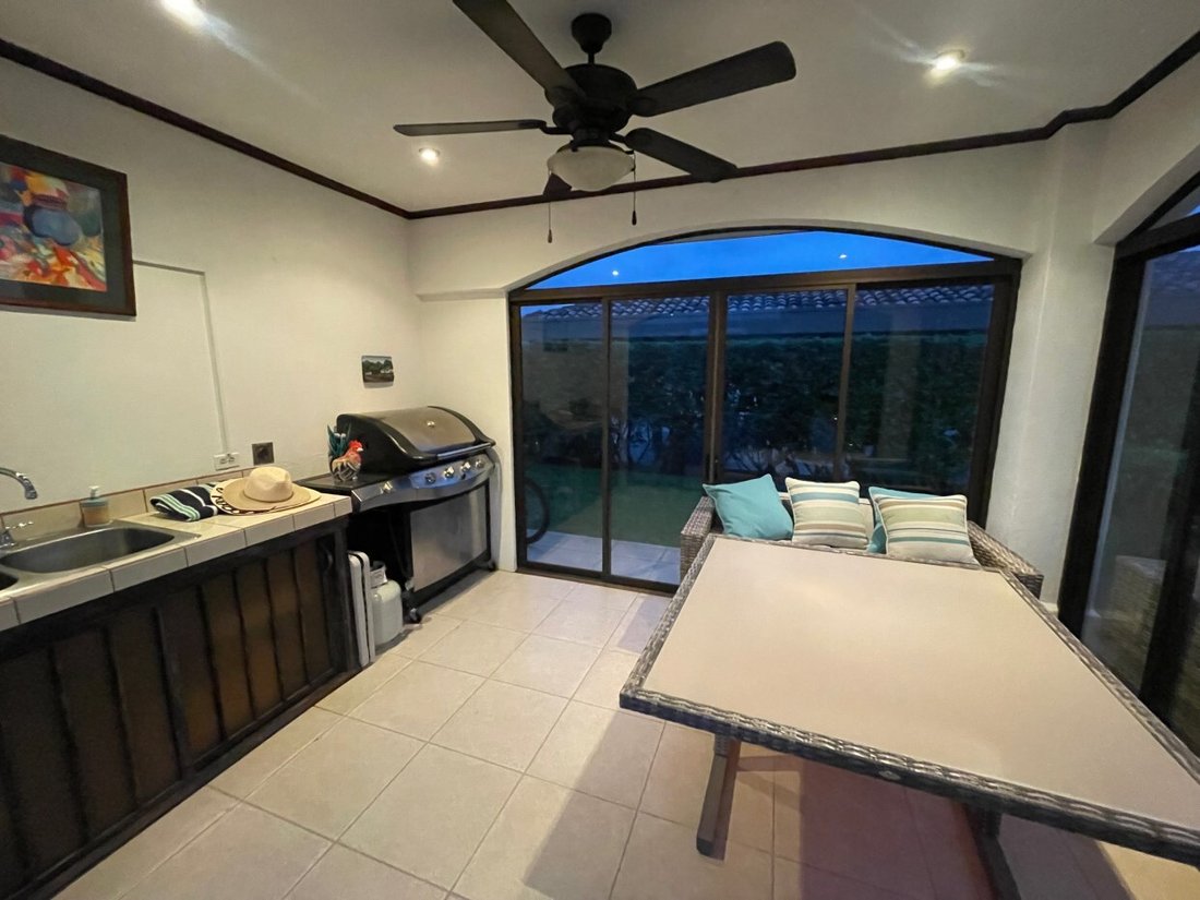 House in Vueltas, Alajuela Province, Costa Rica 4 - 18240701