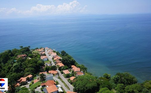 Land in Playa Herradura, Puntarenas Province, Costa Rica 1