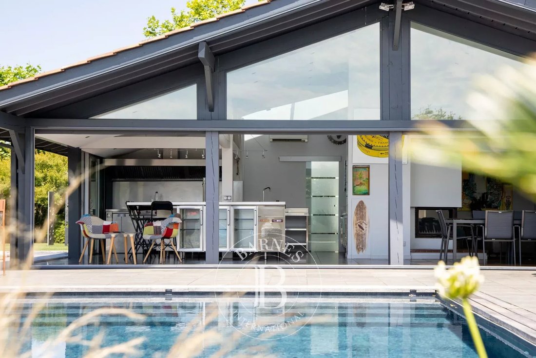 House in Anglet, Nouvelle-Aquitaine, France 1 - 18239535