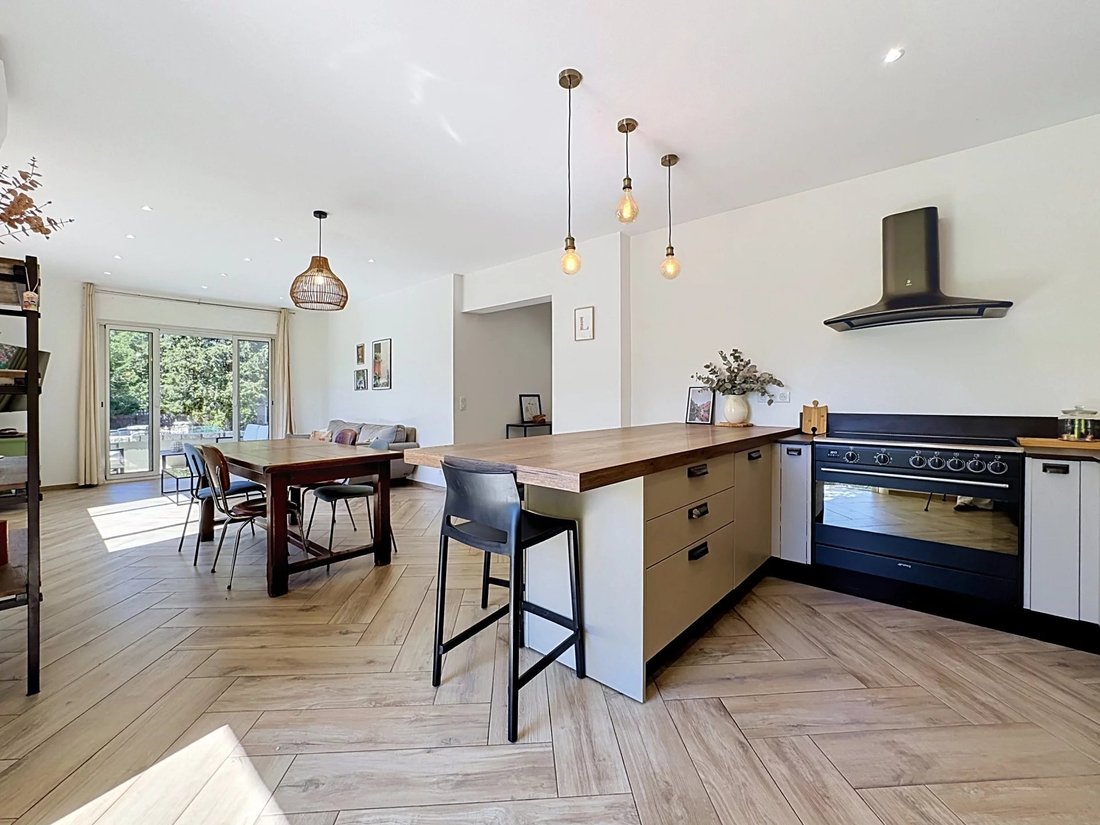 Apartment in Mougins, Provence-Alpes-Côte d'Azur, France 2 - 18239384