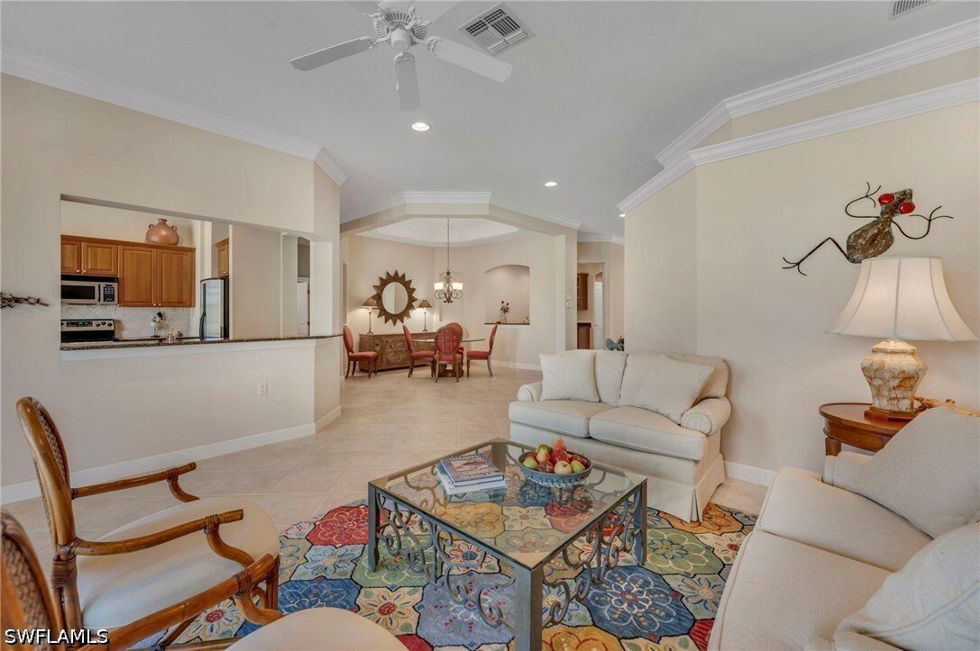 Condo in Naples, Florida, United States 3 - 18244571