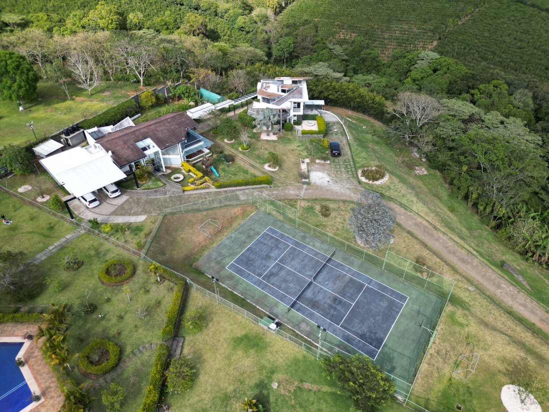 Maison à Santa Bárbara de Heredia, Heredia, Costa Rica 1 - 18241001