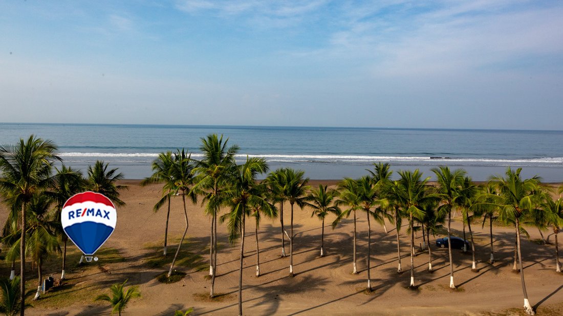 Apartment in Jaco, Puntarenas Province, Costa Rica 1 - 18245747
