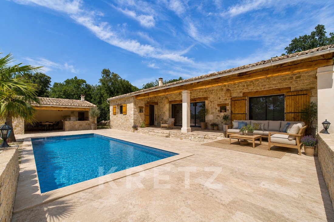 Villa in Uzès, Occitania, France 3 - 18245833