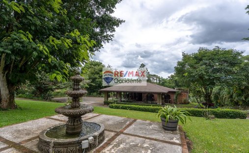 House in Grecia, Guanacaste Province, Costa Rica 1