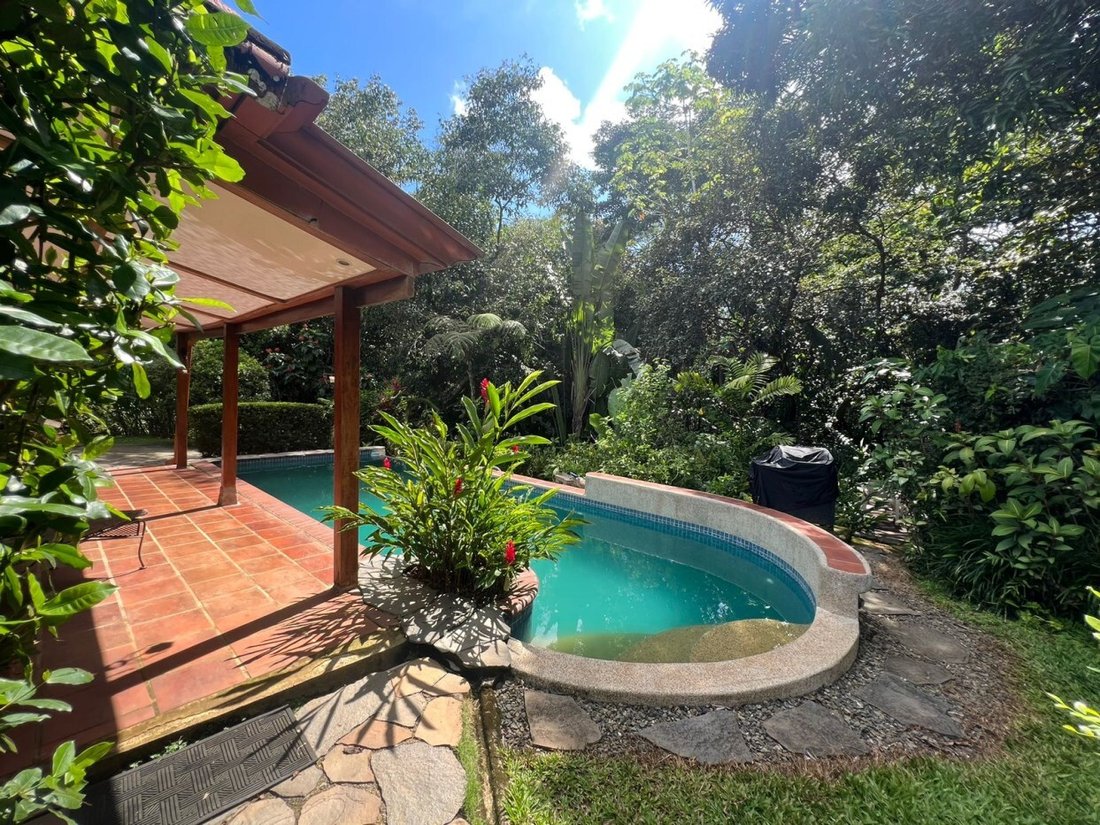 House in Savegre de Aguirre, Puntarenas Province, Costa Rica 1 - 18237426
