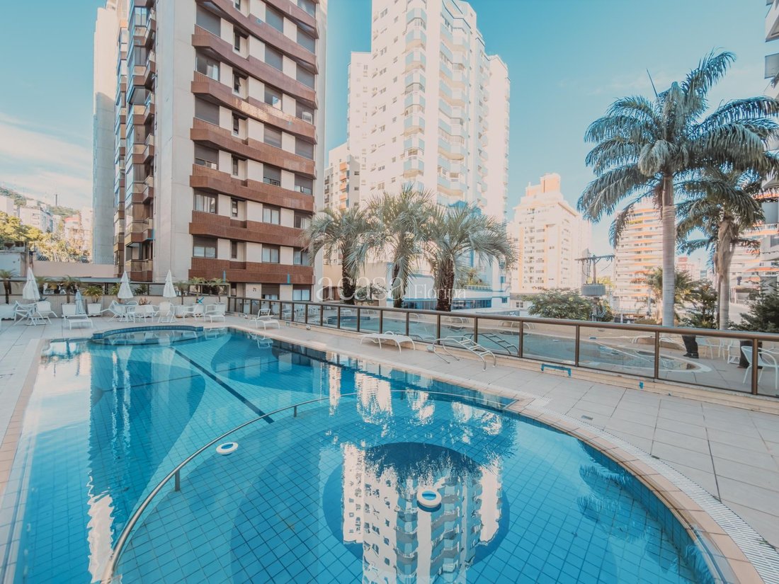 Apartment in Florianópolis, State of Santa Catarina, Brazil 1 - 18236533
