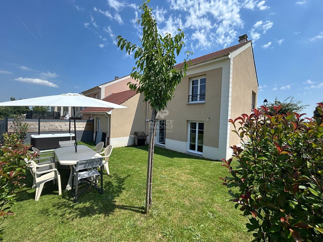 Maison à Orgeval, Île-de-France, France 1 - 18236515