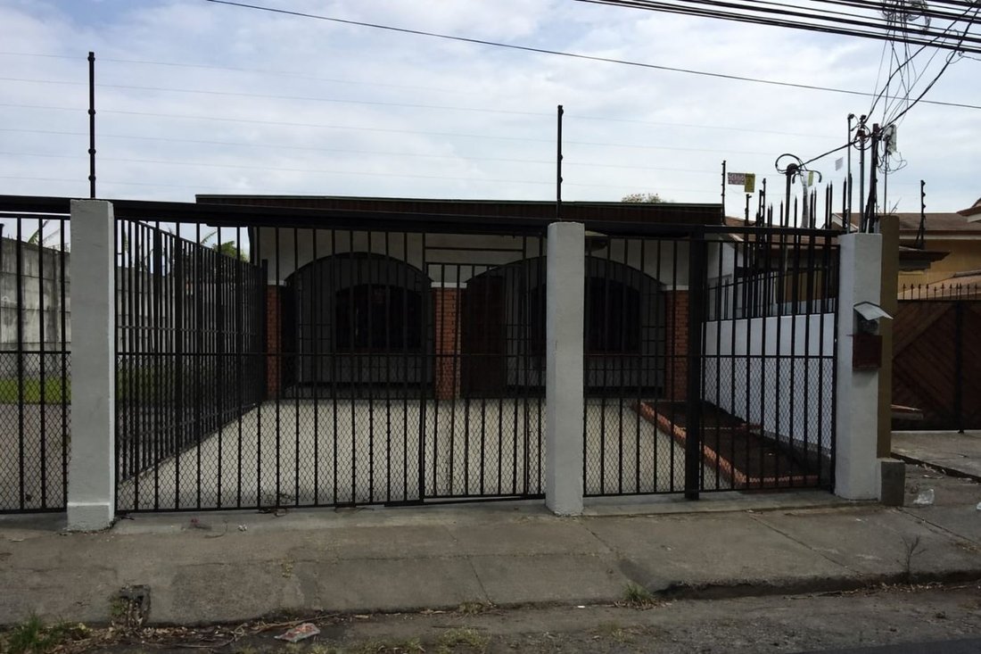 House in Alajuela, Costa Rica 1 - 18240121