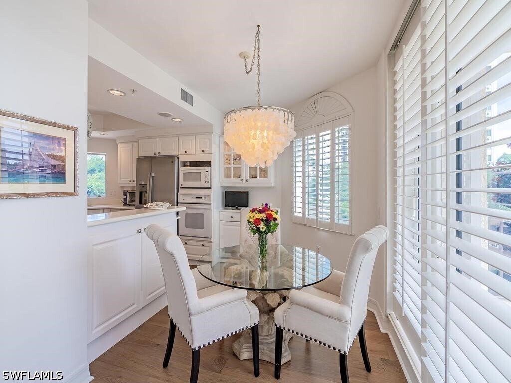 Condo in Naples, Florida, United States 5 - 18244587