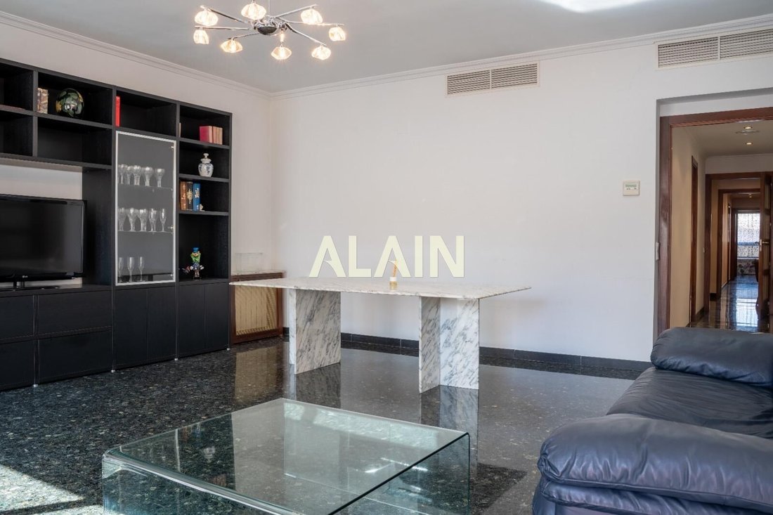 Apartment in Ciutat Vella, Valencia, Spain 2 - 17707952