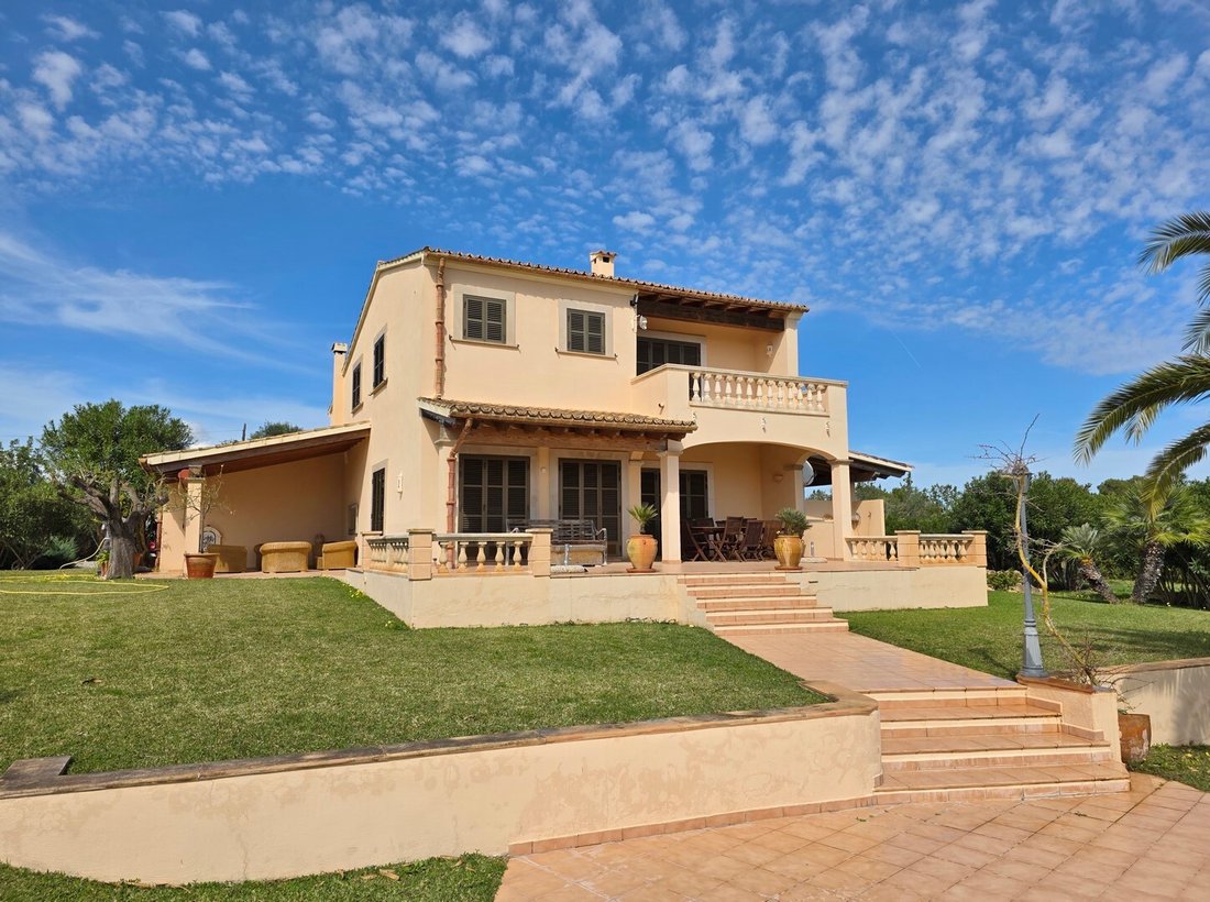 Finca in Portocolom, Felanitx, Balearic Islands 2 - 18243486