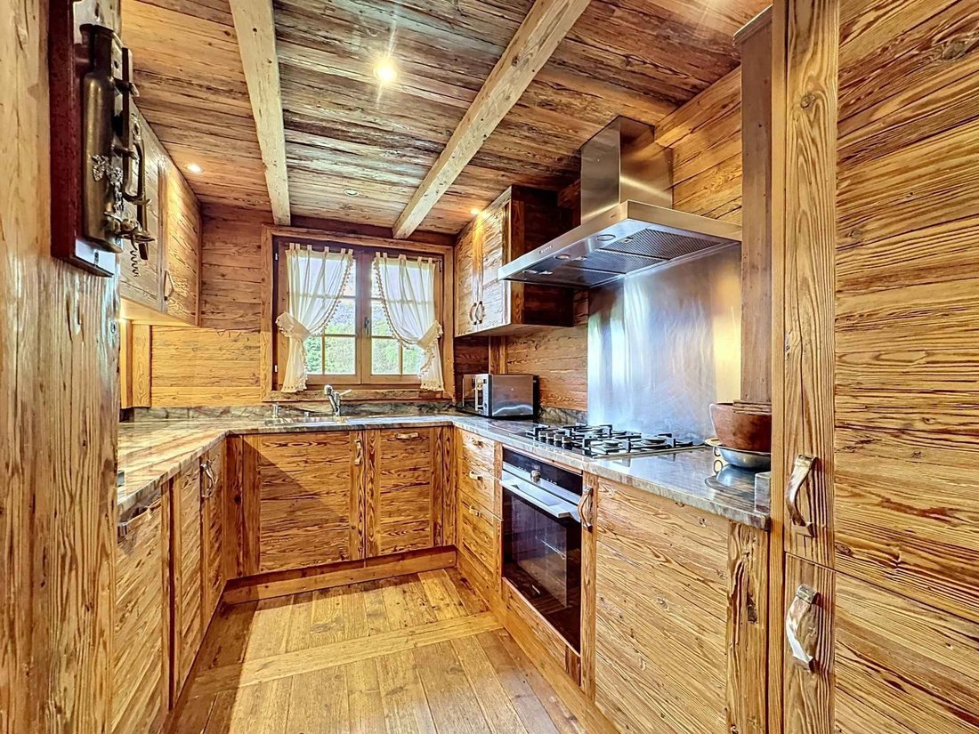 Chalet in Crans-Montana, Valais, Switzerland 5 - 18236042