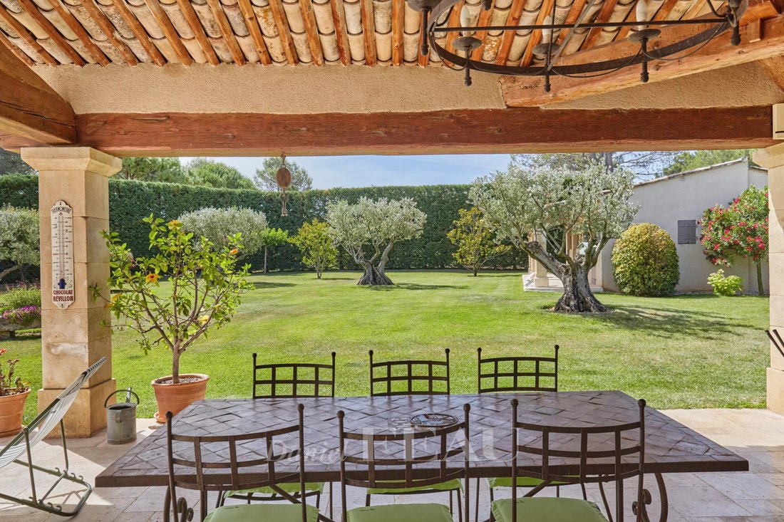 Country House in Meyrargues, Provence-Alpes-Côte d'Azur, France 5 - 18237487