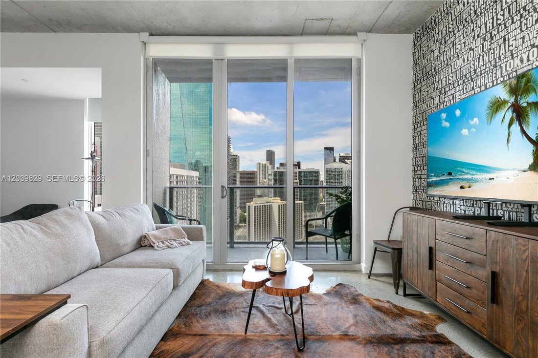 Condo in Miami, Florida, United States 1 - 18237860