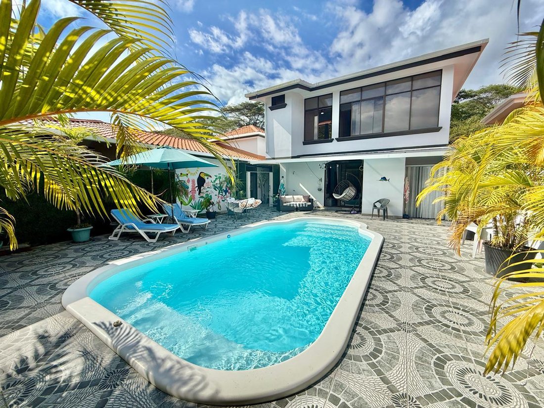 House in Esterillos Oeste, Puntarenas Province, Costa Rica 1 - 18246054