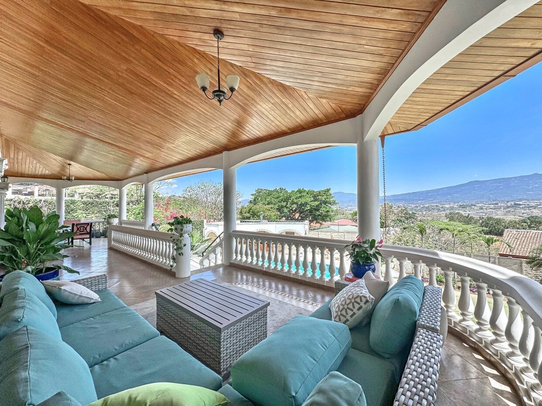 House in San Rafael de Escazú, San José Province, Costa Rica 1 - 18239601