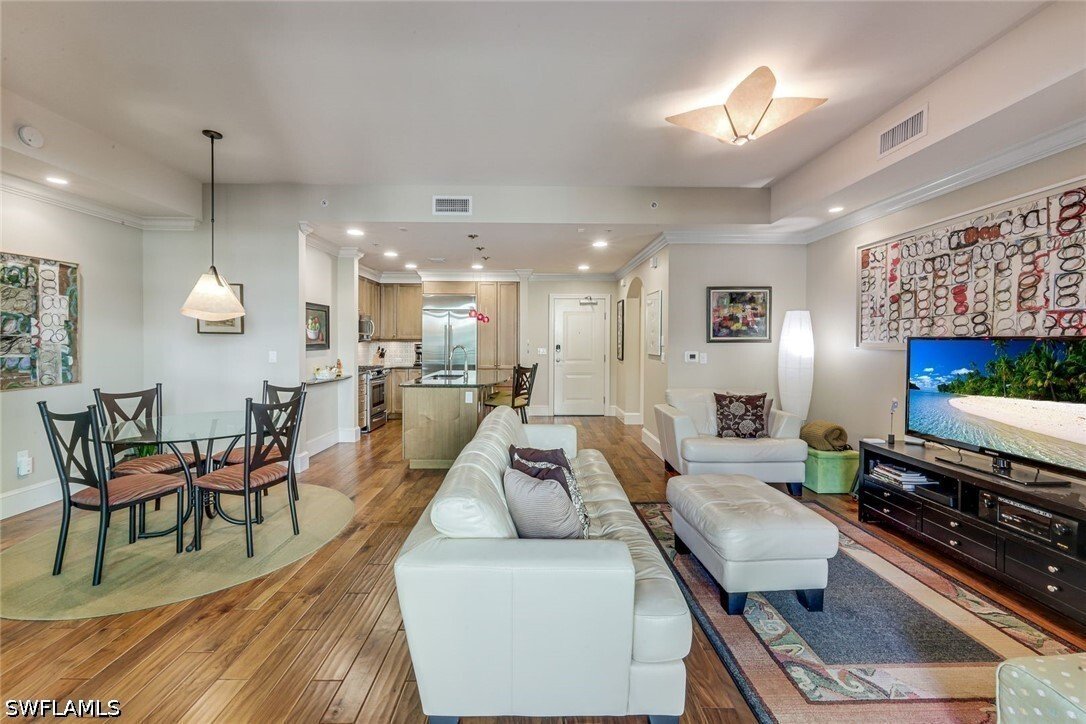Condo in Naples, Florida, United States 3 - 18244581